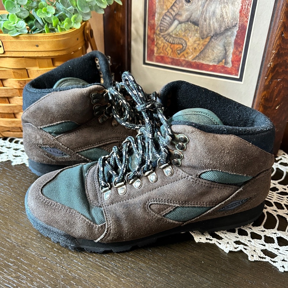 Vintage 90s Merrell Venture Women's Hiking Boots – Emerald‎ Suede, Size 8